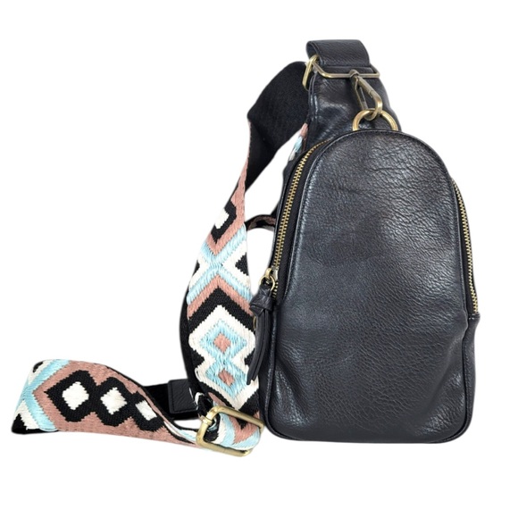 Anthropologie Handbags - EUC ANTHROPOLOGIE Urban Originals Sling Bag Black Liberty Pebbled Leather Boho